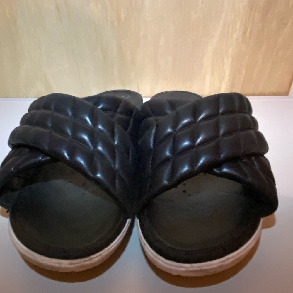 Flip flops